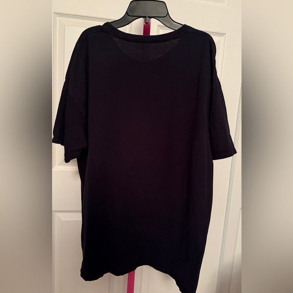 Official Motley Crew Tee - Picture 4 of 4